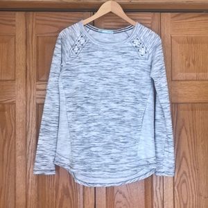 Gray jersey top. Size S.
